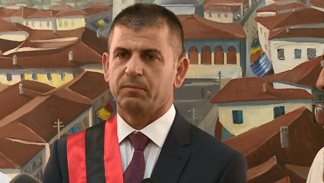 Agim Kajmaku në arrati, shtyhet seanca gjyqësore për ish-kreun e Bashkisë së Vorës