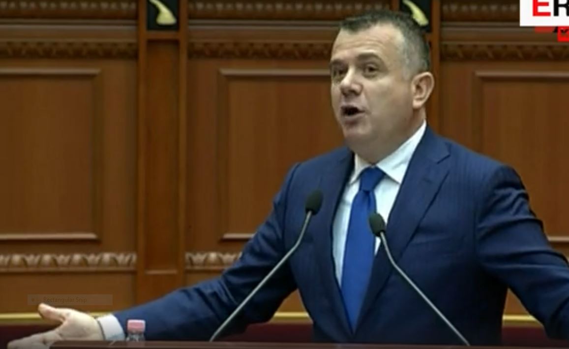 Balla: Meta synon dërgimin e bashkëjetueses së ish-deputetit demokrat në Kushtetuese