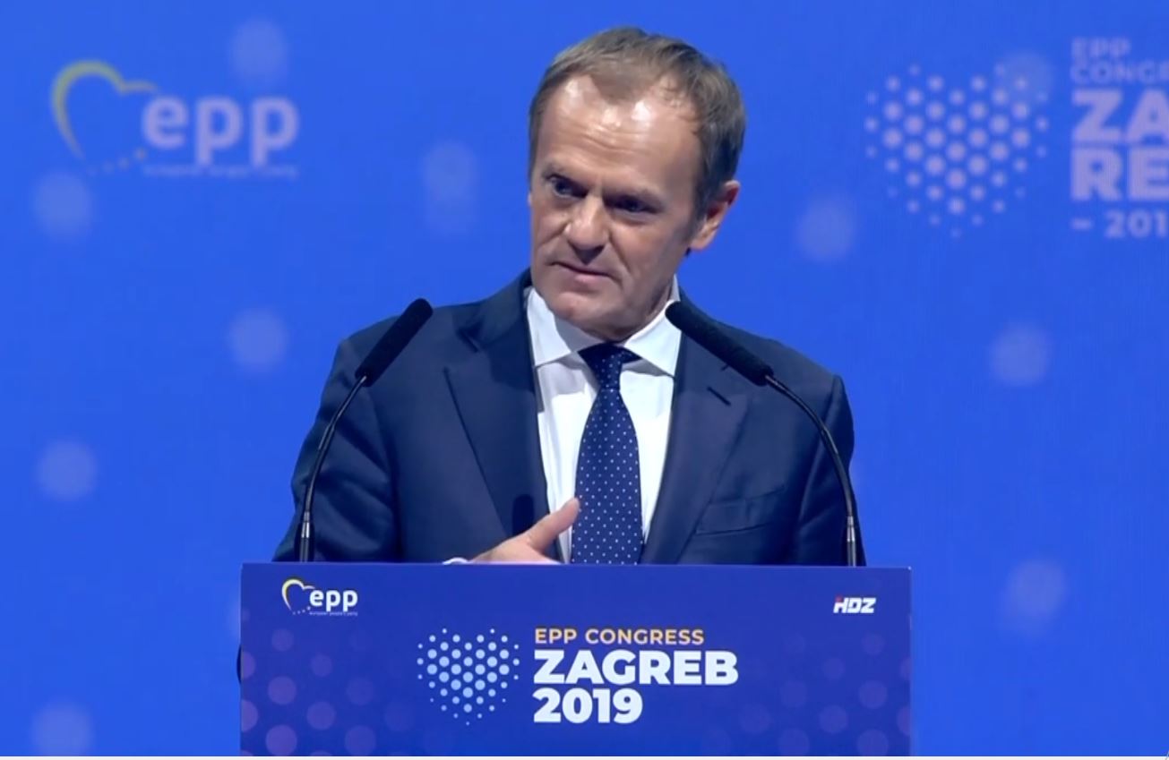 Donald Tusk zgjidhet kryetar i PPE, i mbyll përfundimisht derën të djathtës radikale