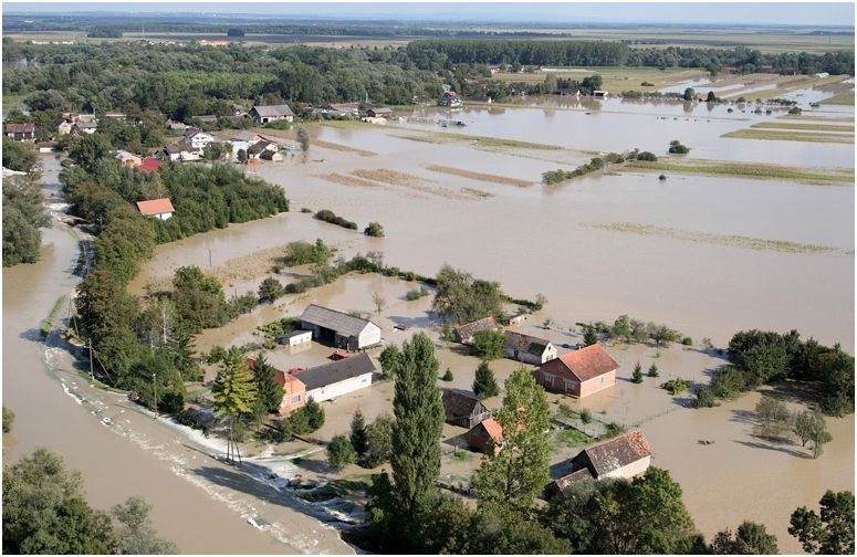 Përmbyten qytetet bregdetare në Kroaci, dëme të konsiderueshme materiale