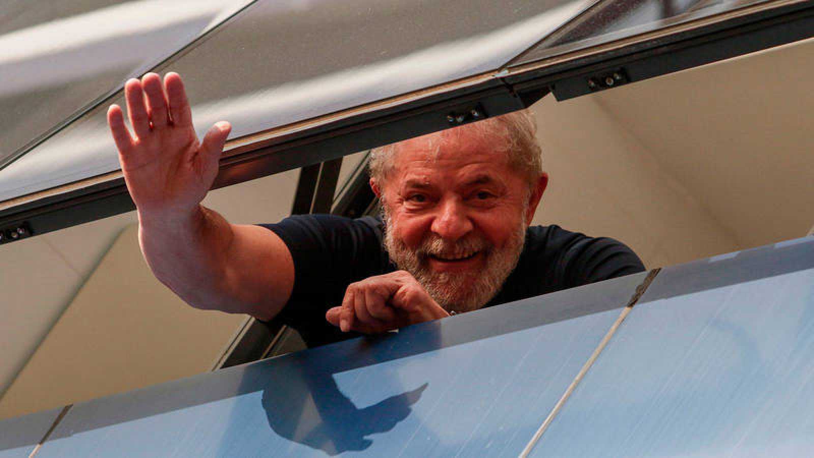 Lirohet nga burgu presidenti brazilian Lula