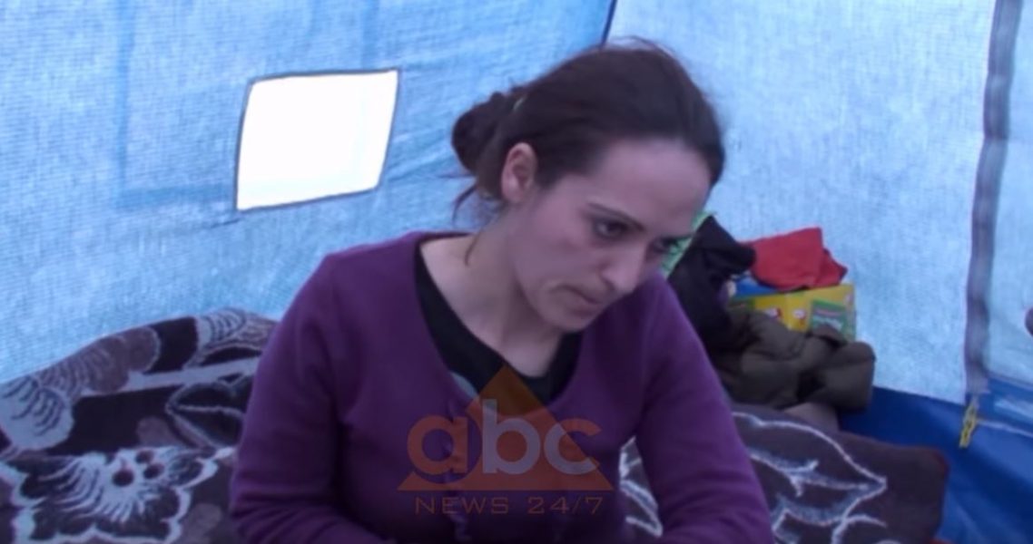 Jeton me dy fëmijë në çadër, nëna apel për ndihmë: Kryeministër reagoni