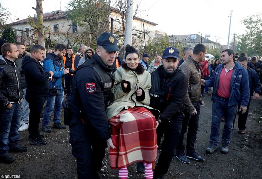 20 fotot e tërmetit tragjik që nuk do të harrohen kurrë