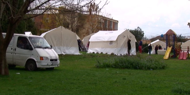 Këshilli Bashkiak në Lezhë merr vendimin për familjet e prekura nga tërmeti