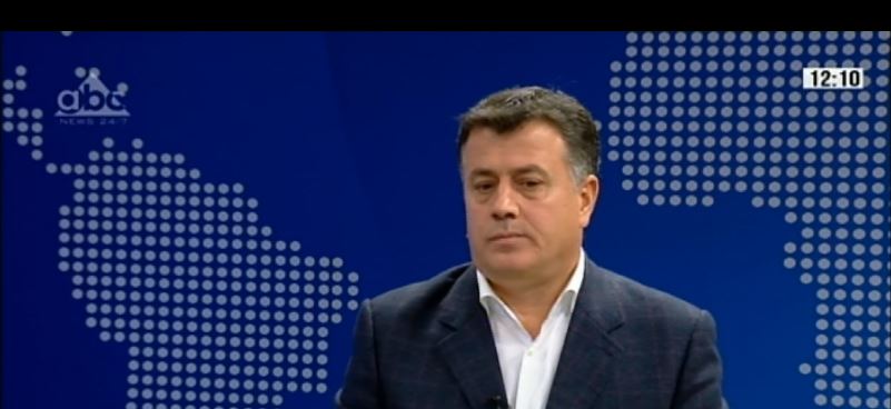 “Në Shqipëri nuk ka shtet”, Noka: Rama një show man që tallet me viktimat