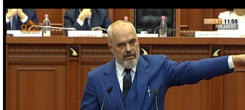 “100 të vdekur në morg”, Rama akuza të forta ndaj gazetarëve: Ata te dera e Parlamentit janë në borxh