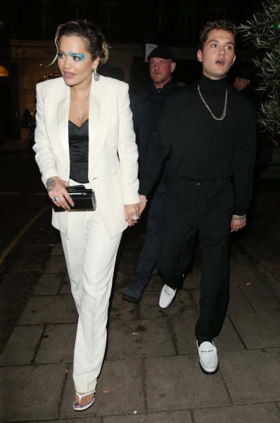 Rita Ora u dashurua me Rafferty Law gjatë xhirimeve të filmit “Twist”