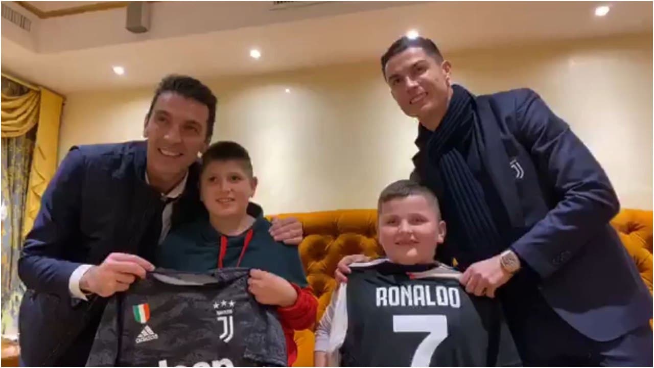 Ronaldo and Buffon meet with the childrens who jumped from the 5th floor during the earthquake in Albania
