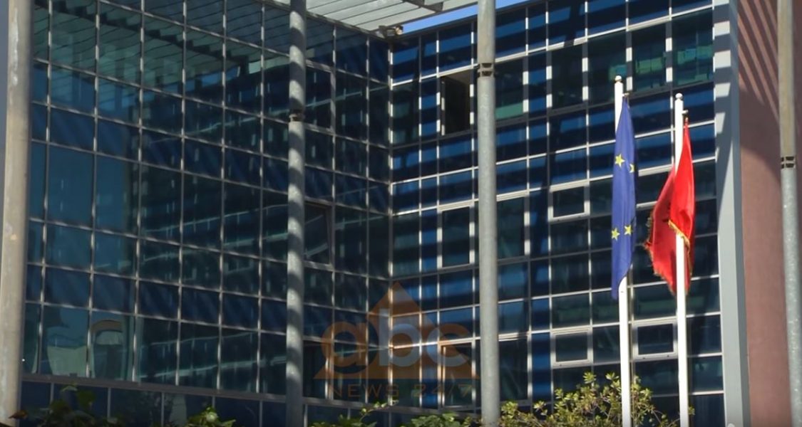SPAK / 8 prokurorët bën betimin, reagojnë ambasada e SHBA, BE dhe PD