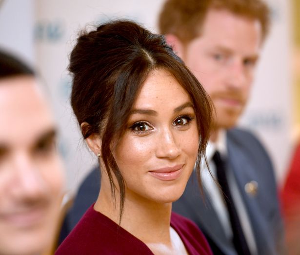 Meghan Markle merr valixhet dhe largohet nga Britania pas zhurmës së madhe