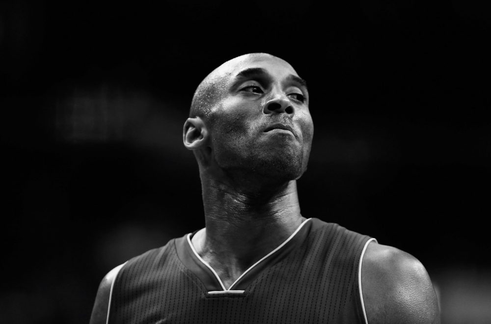 E trishtë: Shuhet Kobe Bryant, legjenda e basketbollit përplaset me helikopter