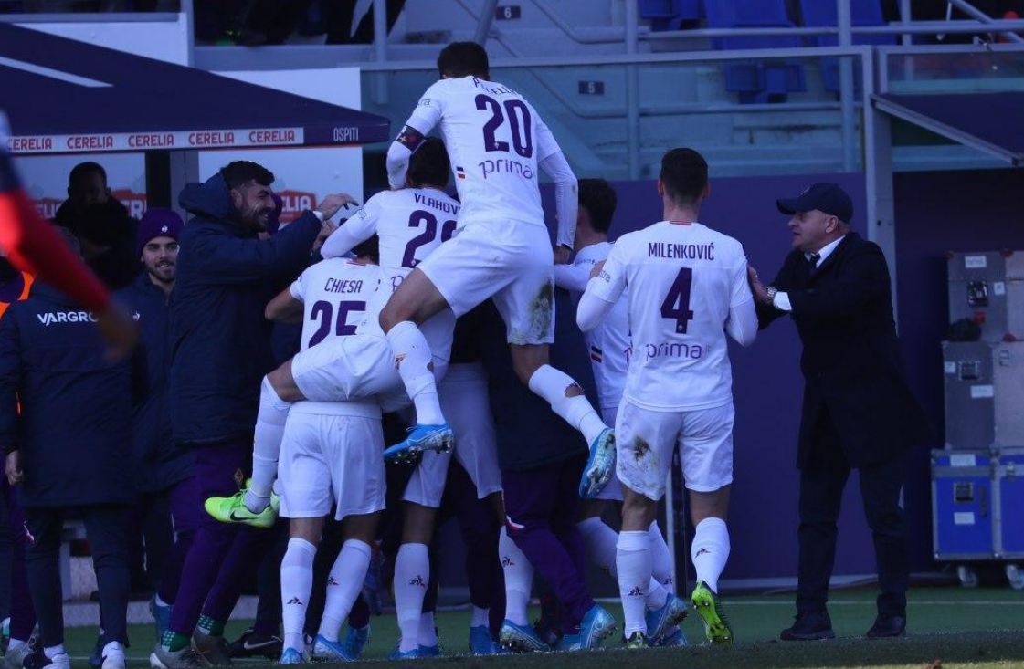 VIDEO | Zhbllokohet derbi, Fiorentina realizon një eurogol