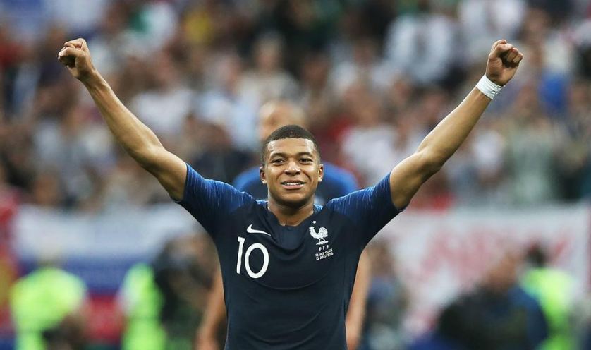 “Është fenomen, krenar që luajmë bashkë”, Mbappe zbulon më të mirin