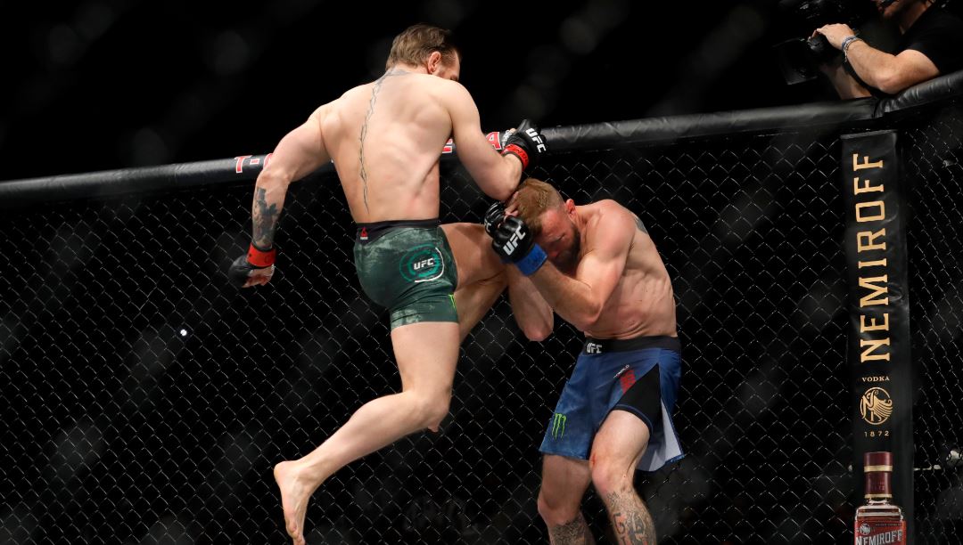 Khabib bllokohet nga Coronavirusi, McGregor “i merr” duelin e titullit?