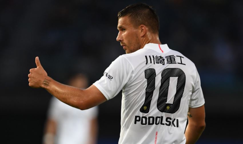 Zyrtare: Lukas Podolski rikthehet në Turqi, firmos me Antalyaspor