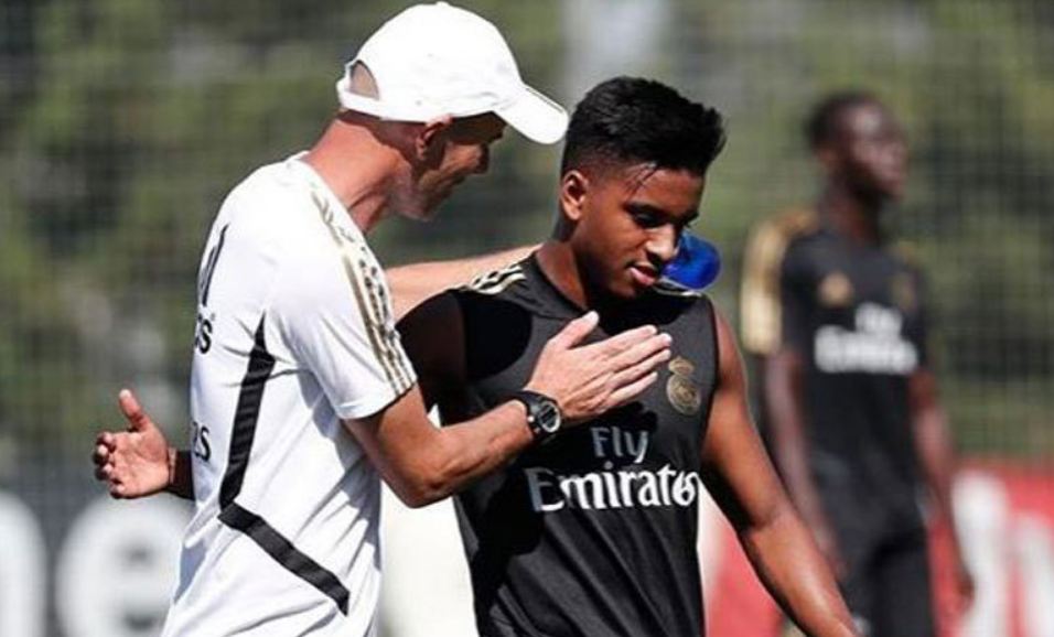 Rodrygo: Ja ç’më ndodh në dhomat e zhveshjes, Zidane më fton shpesh në zyrë