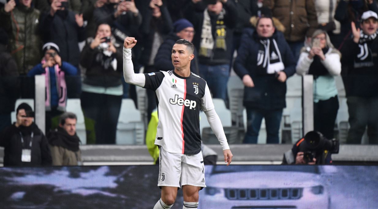 Ronaldo fenomenal, tripletë e shkëlqyer dhe triumf për Juventusin