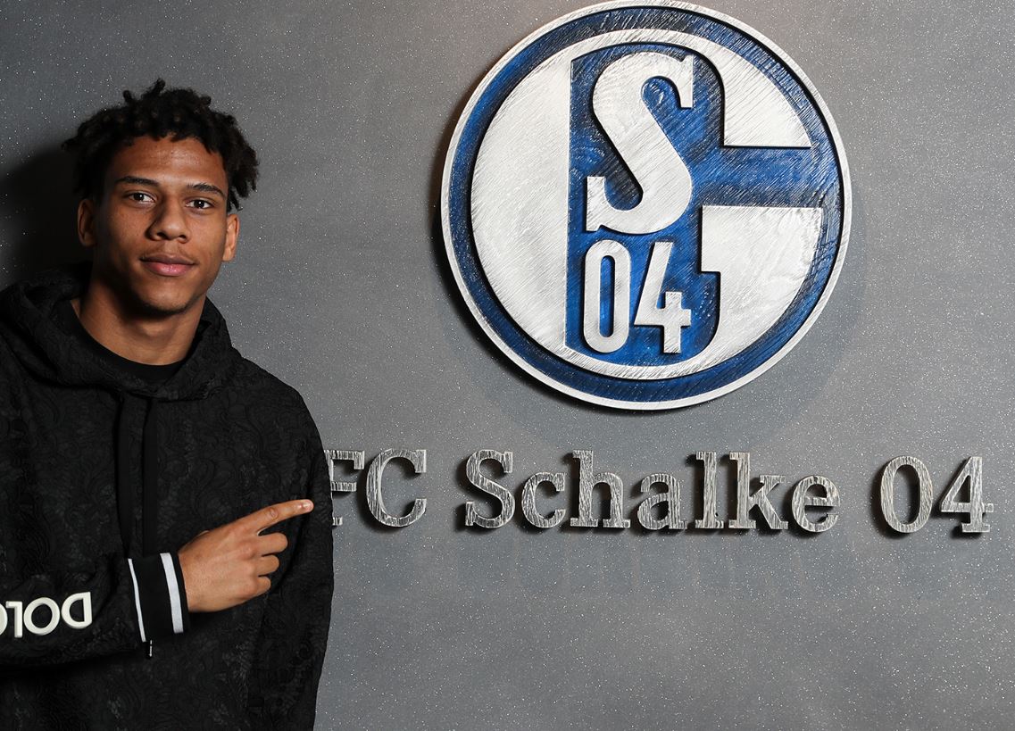 Zyrtare, talenti i Barcelonës transferohet te Schalke!