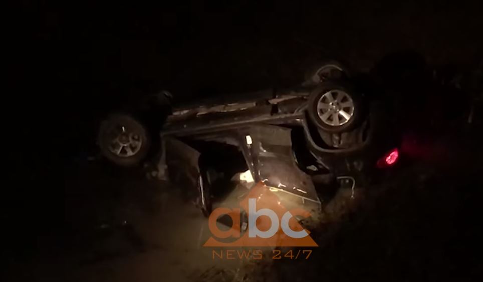 VIDEO/ Fuoristrada përfundon e përmbysur në kanal, 2 të plagosur në Lezhë