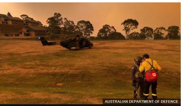 Zjarret në Australi, kushtet meteorologjike paralajmërojnë një katastrofë