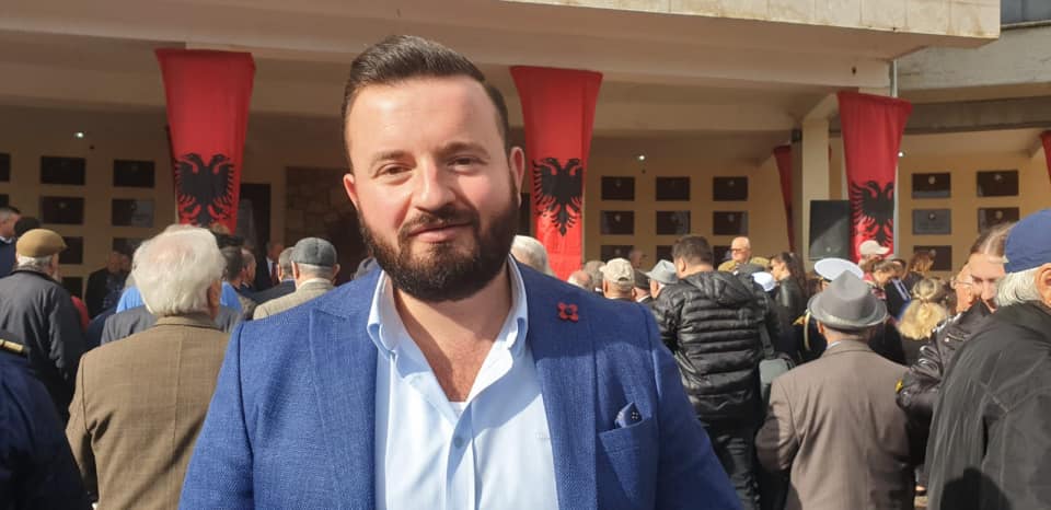 Terhiqet kandidati i PS në Durrës, akuzon partinë e tij dhe Vangjush Dakon për manipulime