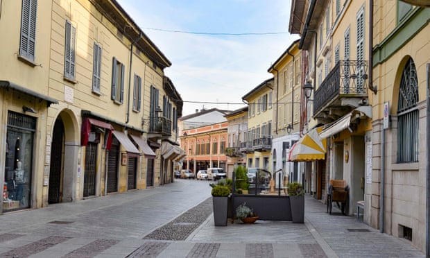 Alarmi nga koronavirusi, boshatisen rrugët e qyteteve të prekura në Itali