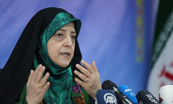 Zyrtarja e lartë iraniane infektohet me koronavirus