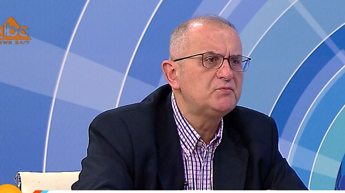 “Duan të ngjallin një Koçi Xoxe të ri”, Vasili: Shqiptarët duan një drejtësi të pakapur nga politika