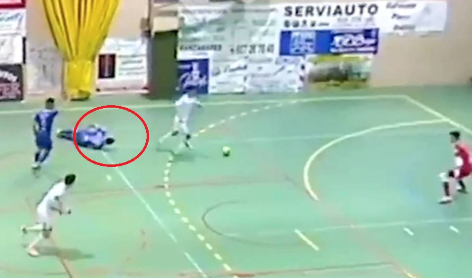 VIDEO | Gjest fenomenal “fair-play”, sulmuesi spanjoll i mrekullueshëm