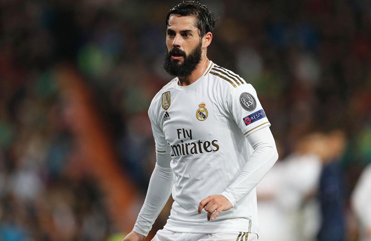 VIDEO | Gafë pas gafe, Isco përfiton dhe i jep avantazhin Real Madridit