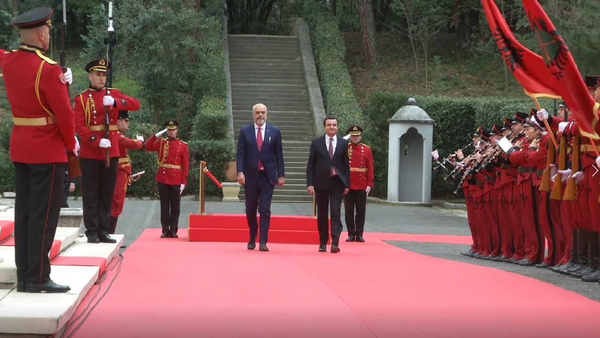 Albin Kurti  in Tirana, is welcomed with an official ceremony by Prime Minister Rama