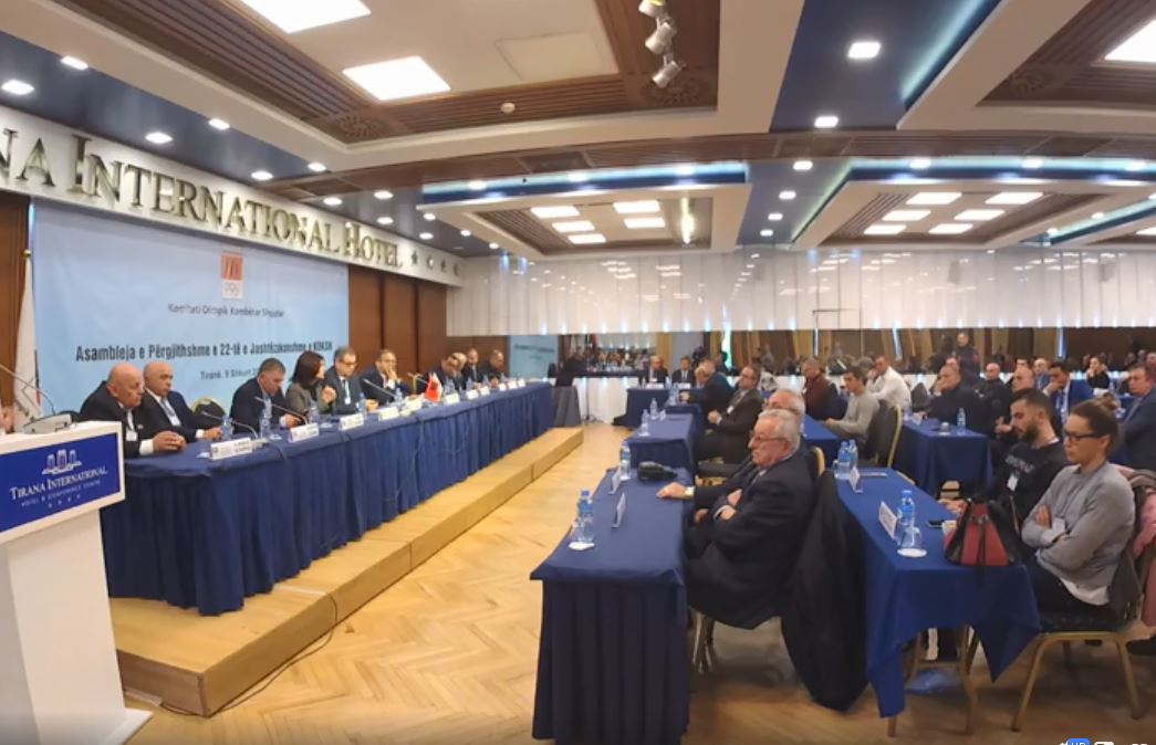 Asambleja e Jashtëzakonshme: Na pajtojnë ndërkombëtarët, gjendet zgjidhja në KOKSH