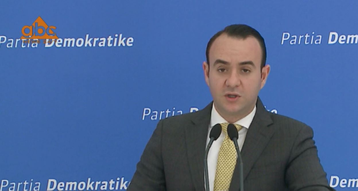 “Rrëzohet propaganda Anti KÇK e Ramës”, Balliu: Emëron në detyrë bashkëshorten e Denar Bibës