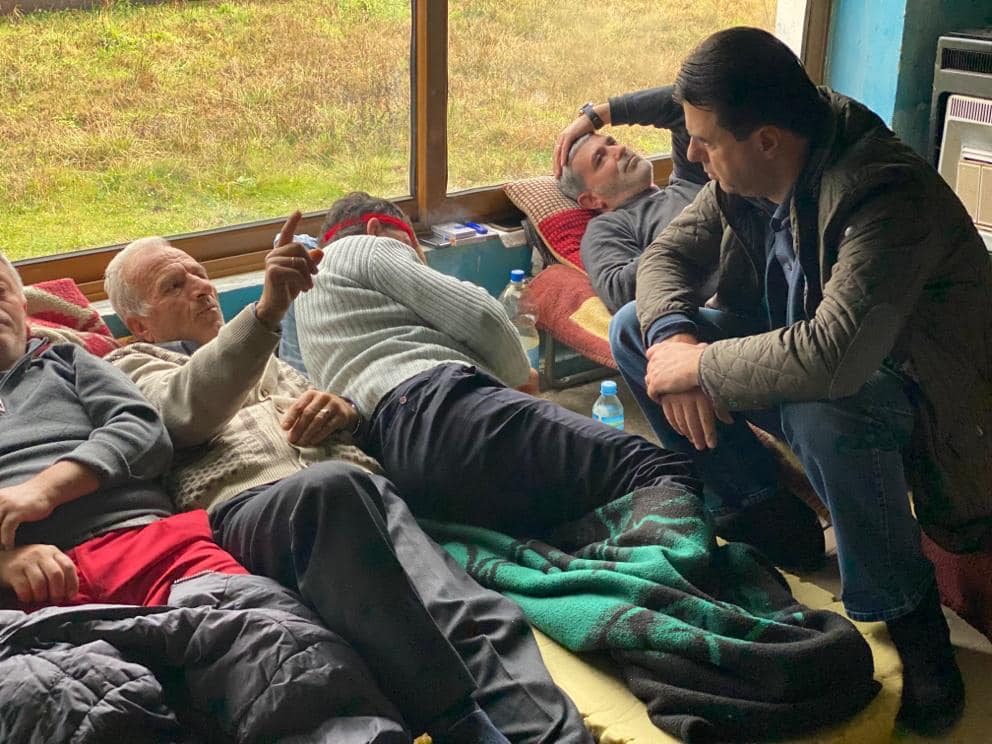 Basha zotohet para grevistëve: Do të zhbëj gjithçka kundër jush