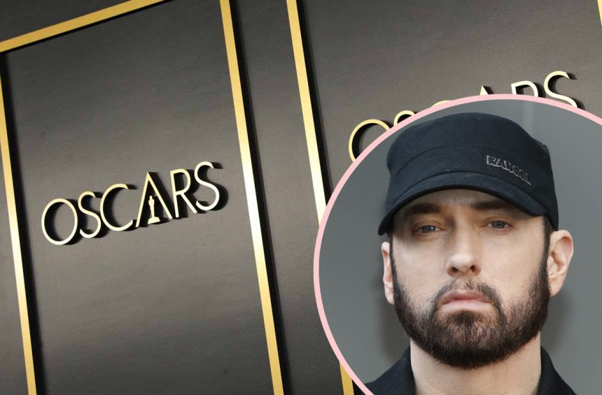 Eminem performon për herë të parë pas 17-viteve këngën fituese në Oscars