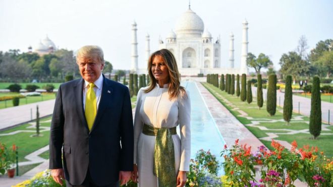 Trump dhe Melania vizitojnë “Monumentin e dashurisë” në Indi