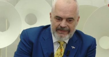 Gazetari kosovar “gozhdon” Ramën: A nuk ju mjafton Shqipëria që vini merreni me Kosovën?