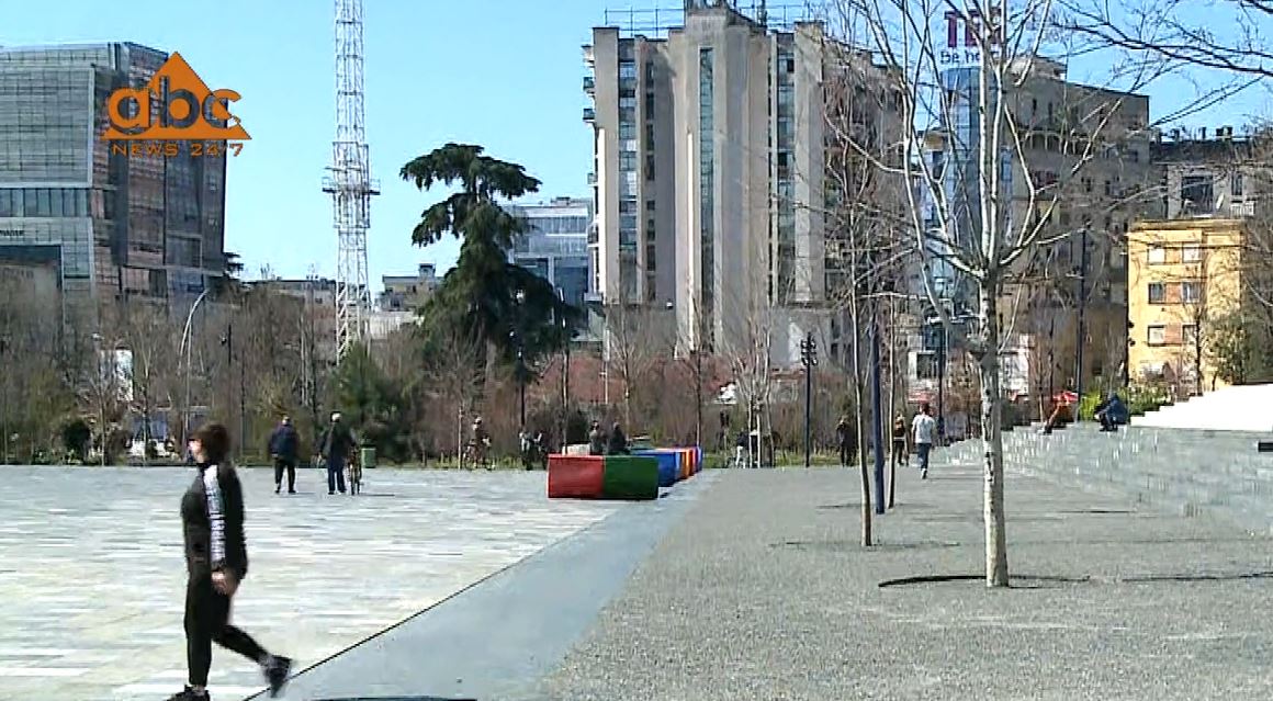 Nuk “binden” kryeqytetasit, sheshi “Skënderbej” gjallëron nga qytetarët