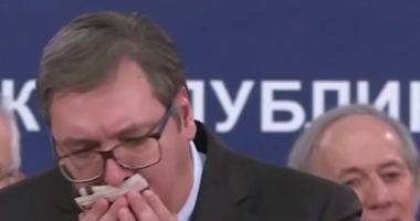 VIDEO/ Vuçiç kollitet në konferencë: Shumë do të ishin të lumtur nëse do ishte koronavirus
