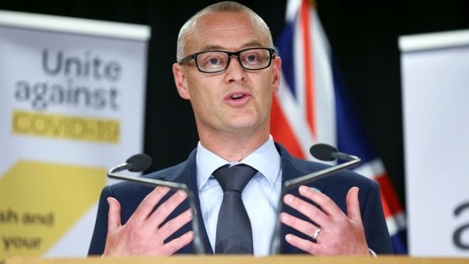 Ministri i shëndetësisë i Zelandës së Re thyen karantinimin: U tregova idiot