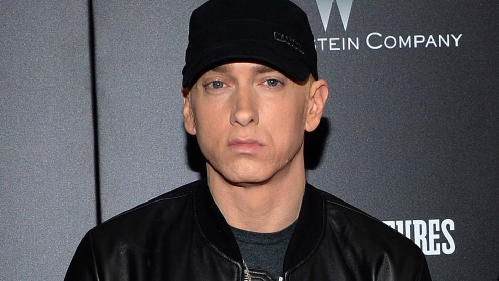 Eminem ofron vakte falas për punonjësit e shëndetësisë