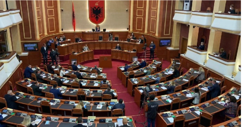 Albania/ Strict measures until June, the Assembly approves the postponement of the State Natural Disaster