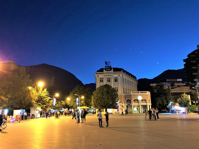 Rritet numri i të prekurve me koronavirus në Kosovë, Peja vendoset në karantinë