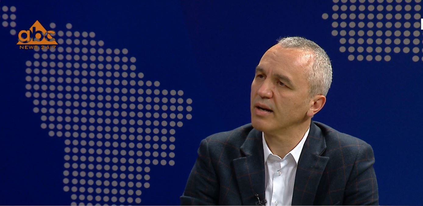 “Kur mund të kemi një ulje të personave të prekur?” Harxhi: COVID-19 i rrezikshëm, transmetohet nëpërmjet ajrit