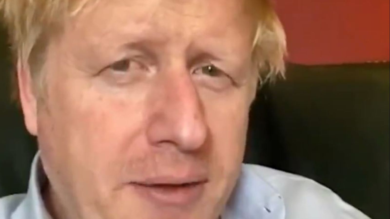 Del nga kujdesi intensiv, Boris Johnson: U kam borxh jetën mjekëve dhe infermierëve