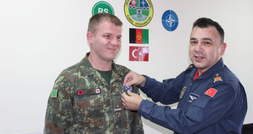 The two Albanian military nurses are decorated at Kabul International Airport