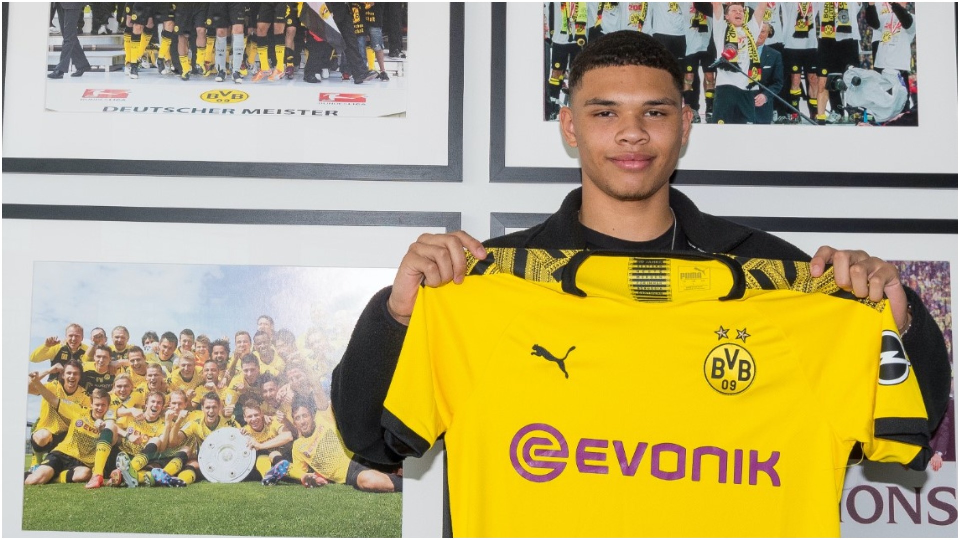 E krahasojnë me Van Dijk, 16-vjeçari firmos kontratën e parë me Dortmund