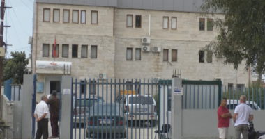 5 të dorëhequr për “arsye familjare”, emërohet drejtoresha e re e Kadastrës së Vlorës