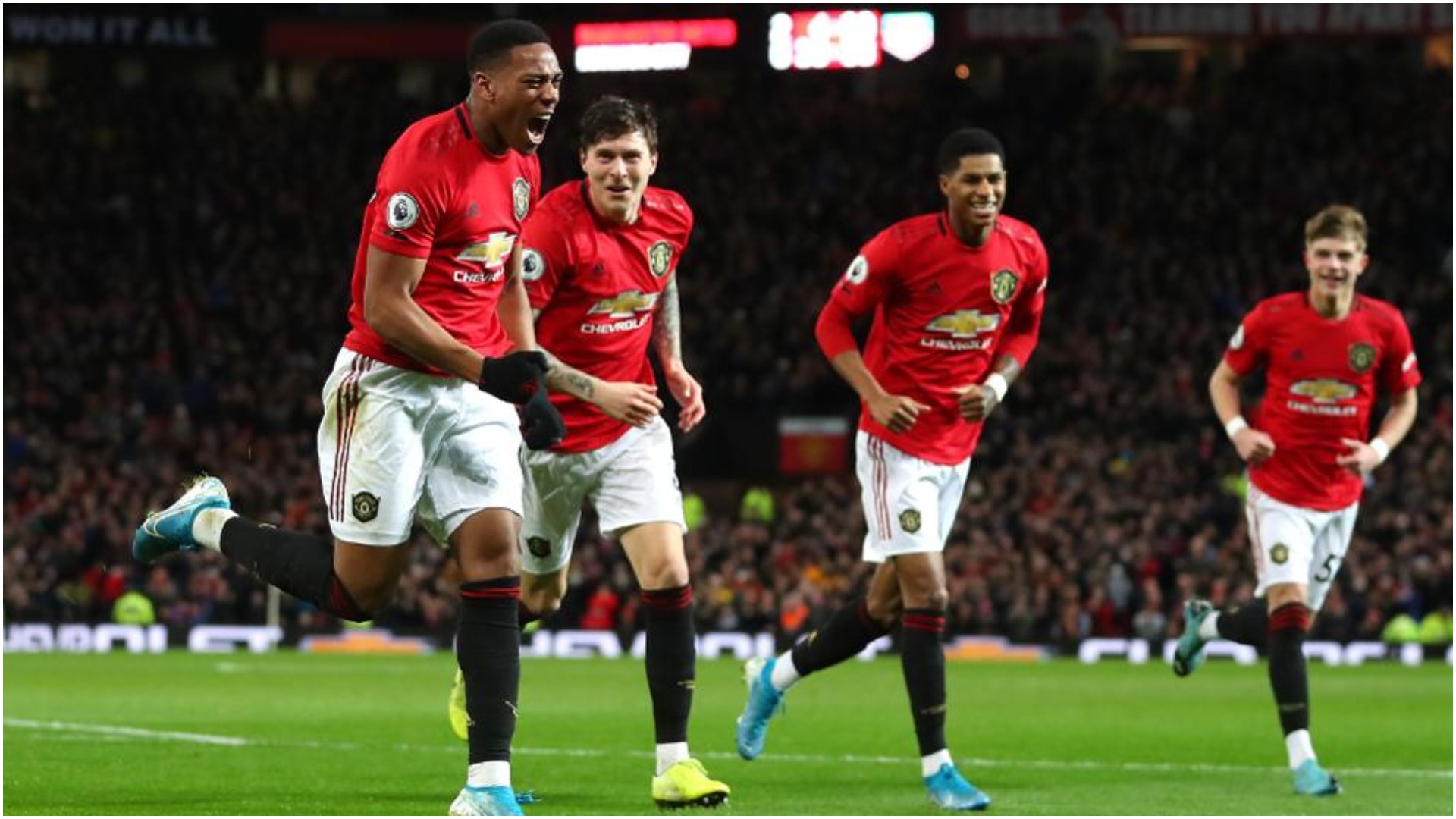 VIDEO/ 120 minuta “luftë”, Manchester United në gjysmëfinalen e FA Cup