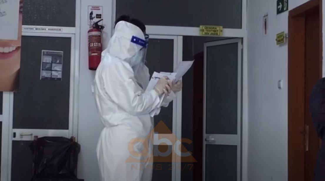 Berati kthehet në vatër të nxehtë: Mes 5 të infektuarve, një personel shëndetësor